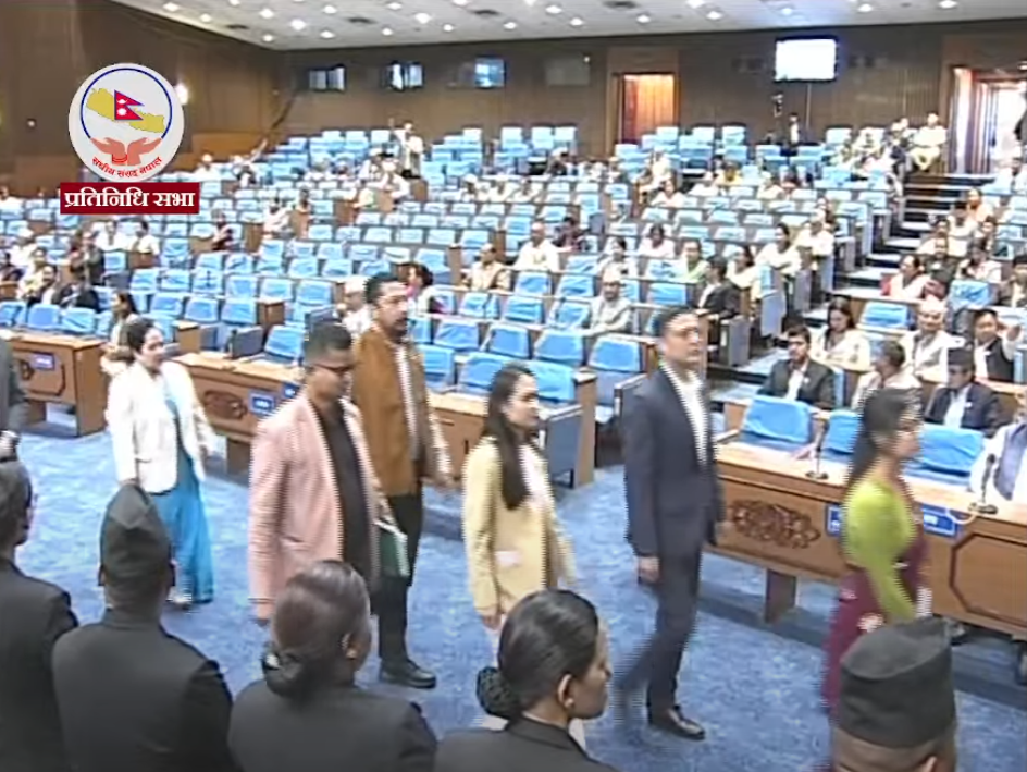 आज पनि संसद्‌बाट बाहिरिए रास्वपा र राप्रपा सांसद