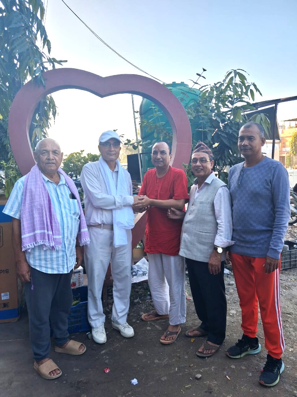 हरिवन सेवा समाजद्धारा थापालाई सम्मान