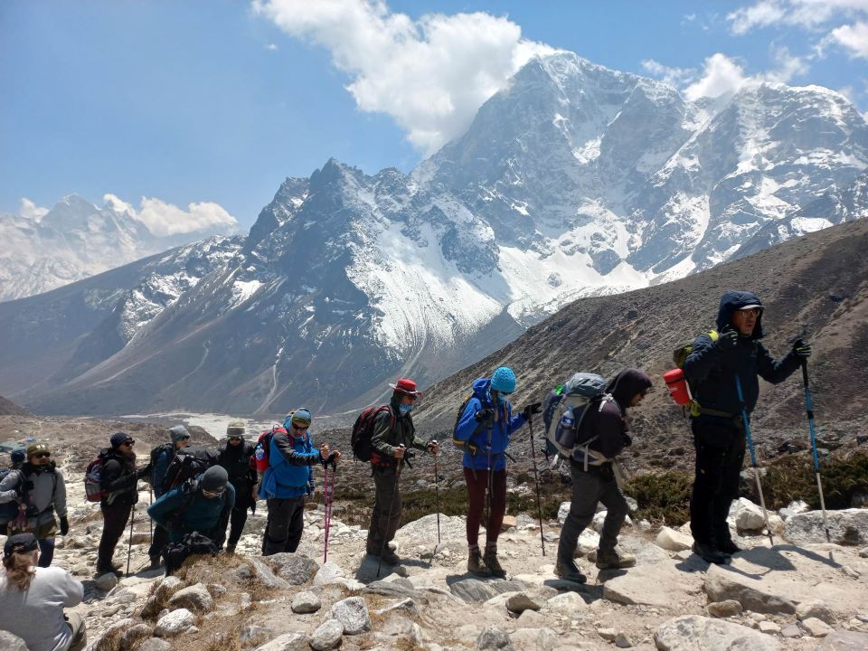 अप्रिलमा नेपाल भित्रने १२ दशमलव ७५ प्रतिशतले बढे पर्यटक